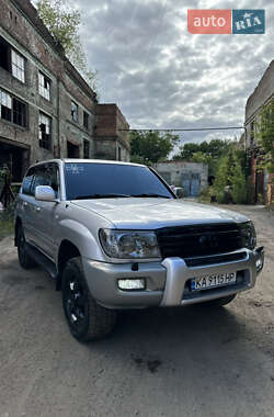Позашляховик / Кросовер Toyota Land Cruiser 2003 в Львові