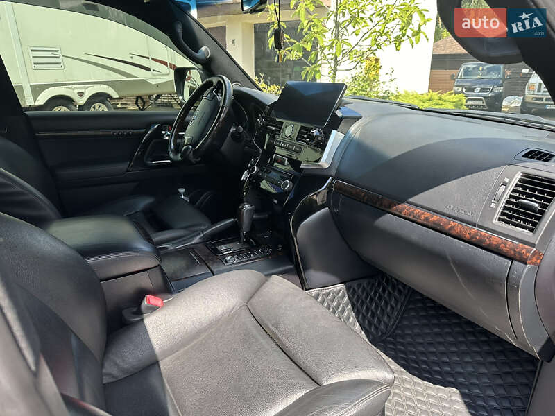 Позашляховик / Кросовер Toyota Land Cruiser 2013 в Києві фото 9 Позашляховик / Кросовер Toyota Land Cruiser 2013 в Києві