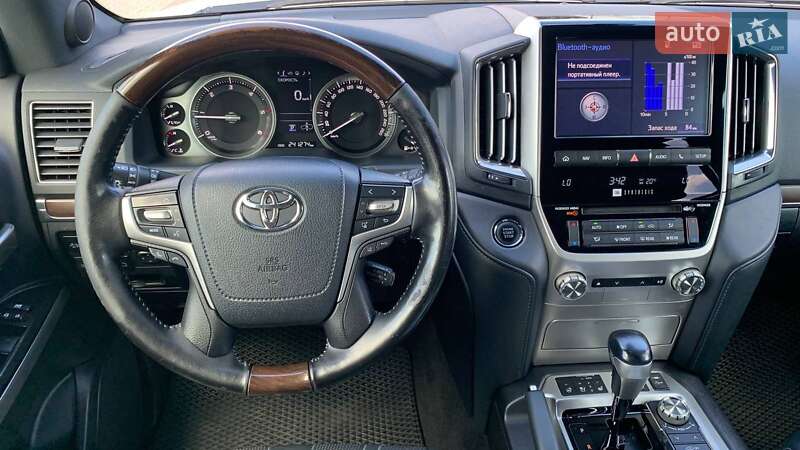 Внедорожник / Кроссовер Toyota Land Cruiser 2019 в Хмельницком