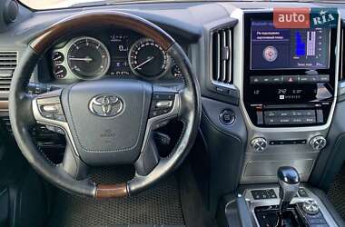 Внедорожник / Кроссовер Toyota Land Cruiser 2019 в 