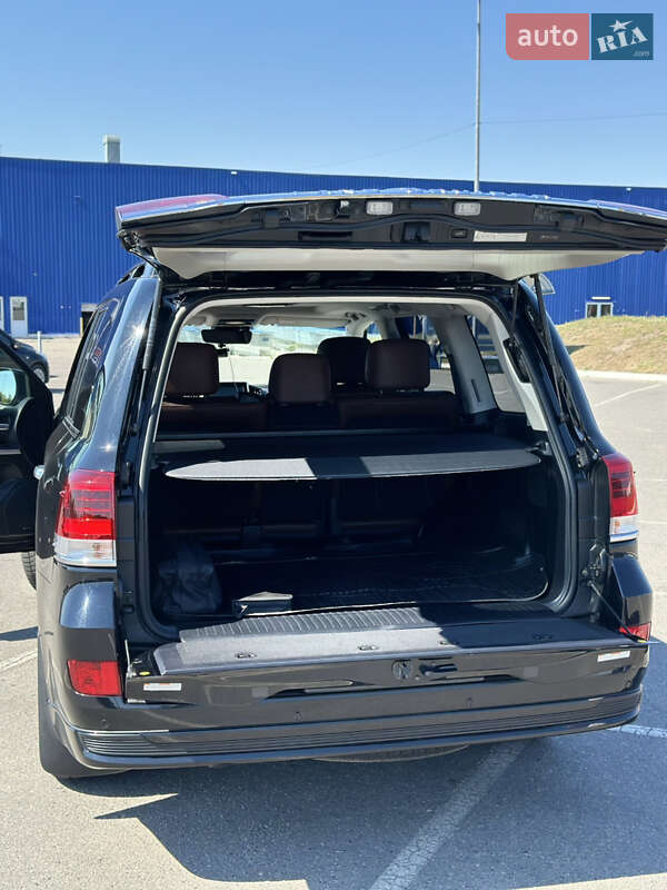 Внедорожник / Кроссовер Toyota Land Cruiser 2019 в Полтаве