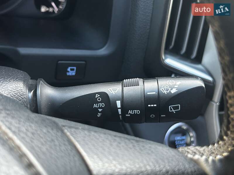 Внедорожник / Кроссовер Toyota Land Cruiser 2016 в Черновцах