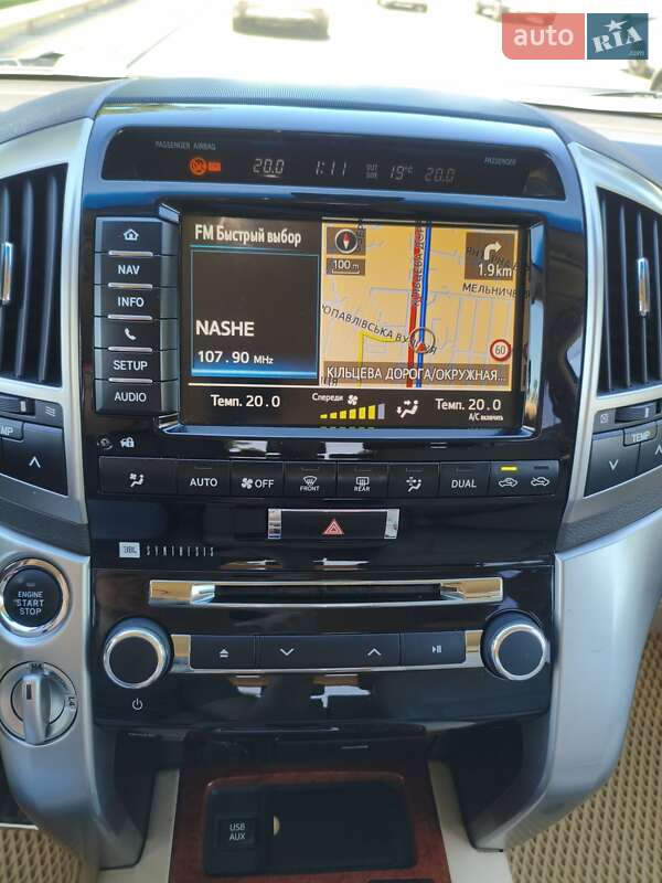 Внедорожник / Кроссовер Toyota Land Cruiser 2014 в Киеве фото 26 Внедорожник / Кроссовер Toyota Land Cruiser 2014 в Киеве