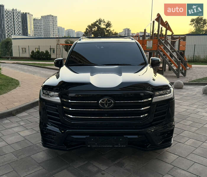 Внедорожник / Кроссовер Toyota Land Cruiser 2021 в Киеве