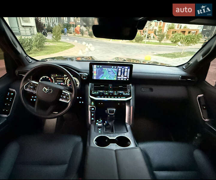 Внедорожник / Кроссовер Toyota Land Cruiser 2021 в Киеве