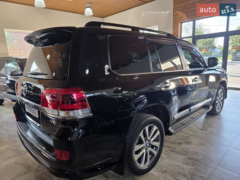 Внедорожник / Кроссовер Toyota Land Cruiser 2018 в Коломые