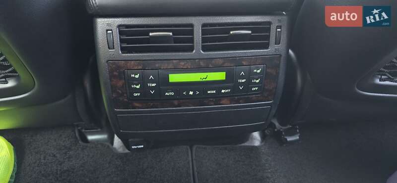 Внедорожник / Кроссовер Toyota Land Cruiser 2012 в Одессе фото 48 Внедорожник / Кроссовер Toyota Land Cruiser 2012 в Одессе