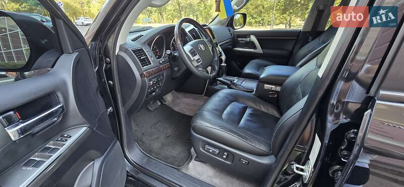 Внедорожник / Кроссовер Toyota Land Cruiser 2012 в Одессе фото 54 Внедорожник / Кроссовер Toyota Land Cruiser 2012 в Одессе