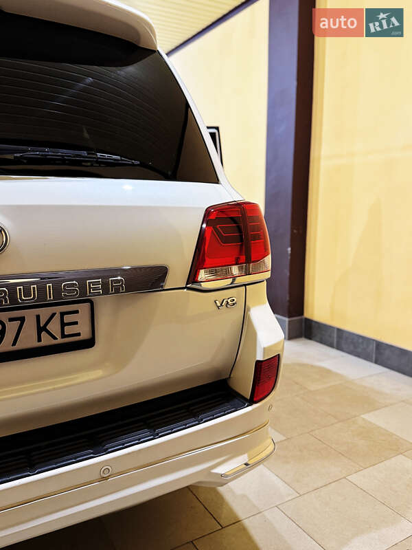 Внедорожник / Кроссовер Toyota Land Cruiser 2013 в Кривом Роге фото 26 Внедорожник / Кроссовер Toyota Land Cruiser 2013 в Кривом Роге