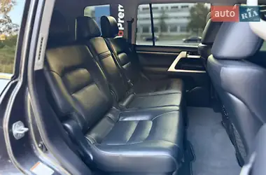 Toyota Land Cruiser 2016