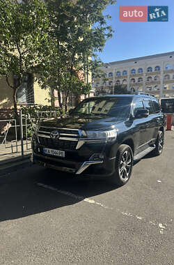 Внедорожник / Кроссовер Toyota Land Cruiser 2011 в Киеве