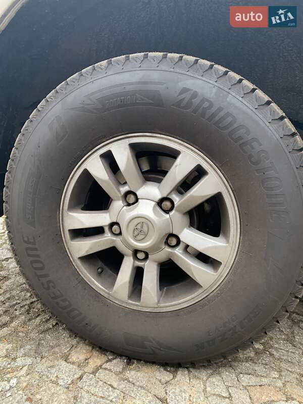 Внедорожник / Кроссовер Toyota Land Cruiser 2004 в Харькове фото 33 Внедорожник / Кроссовер Toyota Land Cruiser 2004 в Харькове