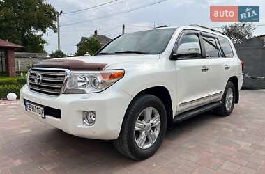 Позашляховик / Кросовер Toyota Land Cruiser 2012 в Чернівцях