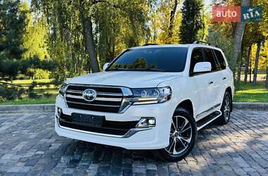 Внедорожник / Кроссовер Toyota Land Cruiser 2020 в Киеве