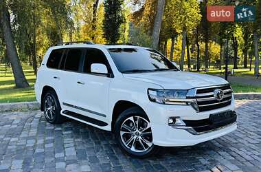 Внедорожник / Кроссовер Toyota Land Cruiser 2020 в Киеве