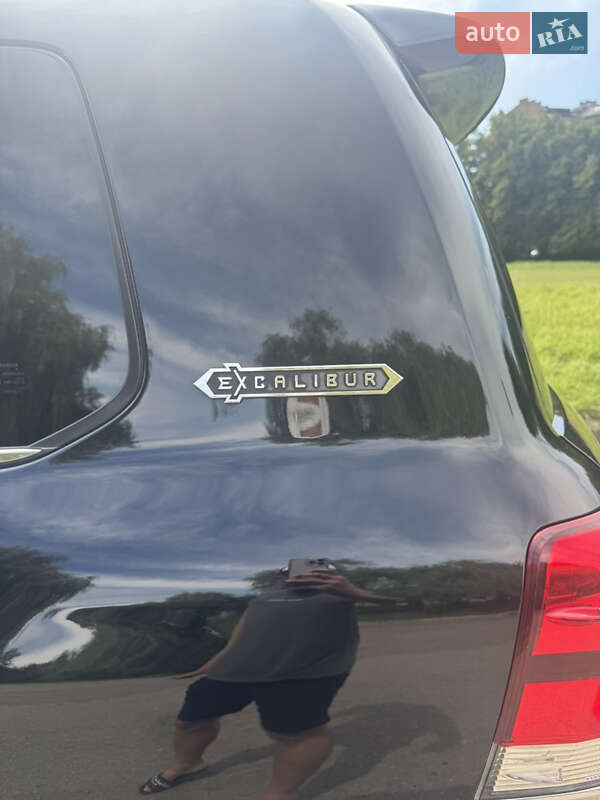 Внедорожник / Кроссовер Toyota Land Cruiser 2018 в Ивано-Франковске