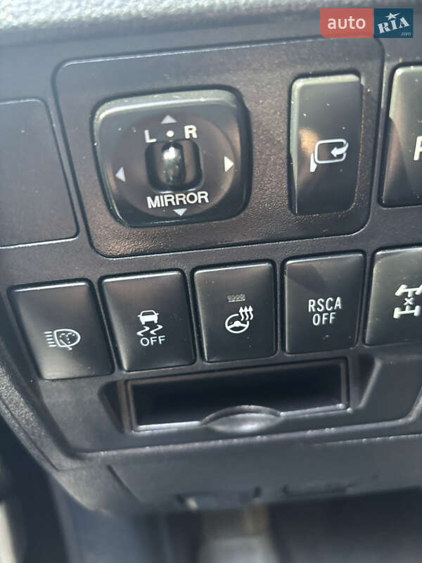 Внедорожник / Кроссовер Toyota Land Cruiser 2013 в Ивано-Франковске фото 12 Внедорожник / Кроссовер Toyota Land Cruiser 2013 в Ивано-Франковске