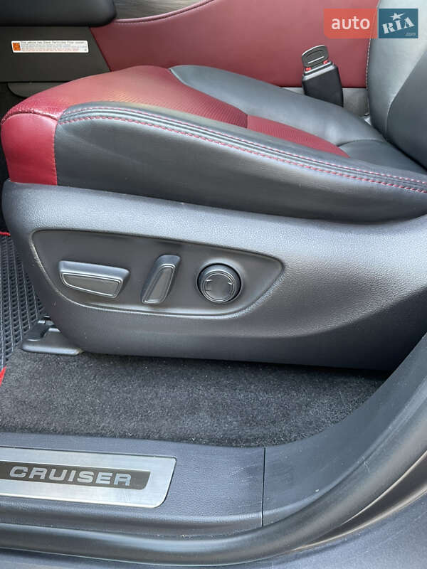Внедорожник / Кроссовер Toyota Land Cruiser 2022 в Киеве фото 6 Внедорожник / Кроссовер Toyota Land Cruiser 2022 в Киеве