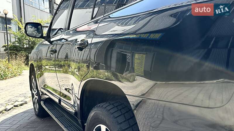 Внедорожник / Кроссовер Toyota Land Cruiser 2016 в Запорожье