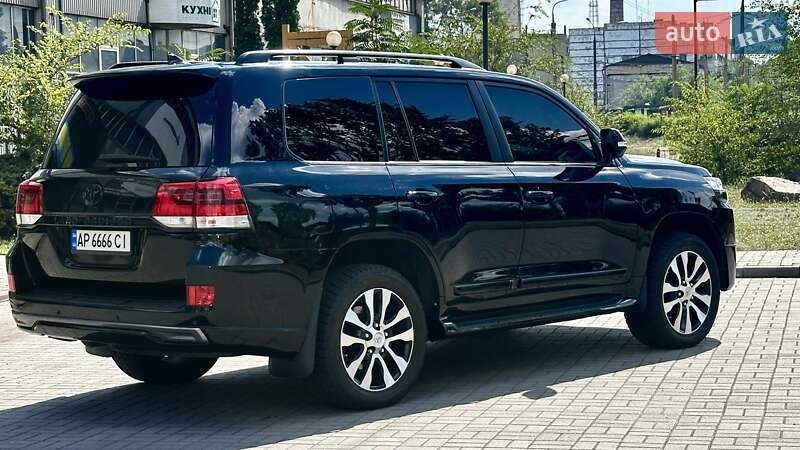 Внедорожник / Кроссовер Toyota Land Cruiser 2016 в Запорожье