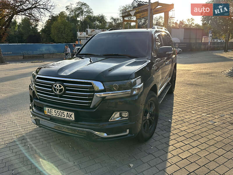 Внедорожник / Кроссовер Toyota Land Cruiser 2016 в Днепре