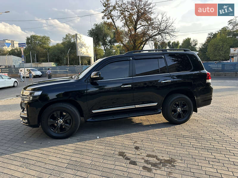 Внедорожник / Кроссовер Toyota Land Cruiser 2016 в Днепре