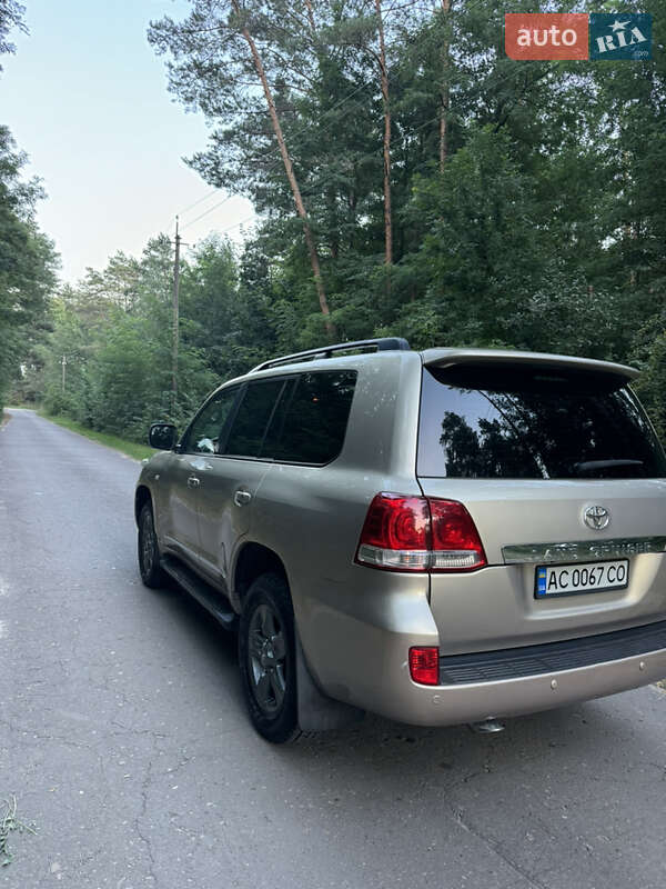 Внедорожник / Кроссовер Toyota Land Cruiser 2008 в Ковеле