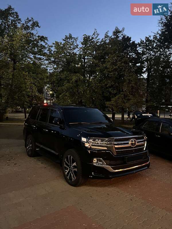 Внедорожник / Кроссовер Toyota Land Cruiser 2019 в Черкассах
