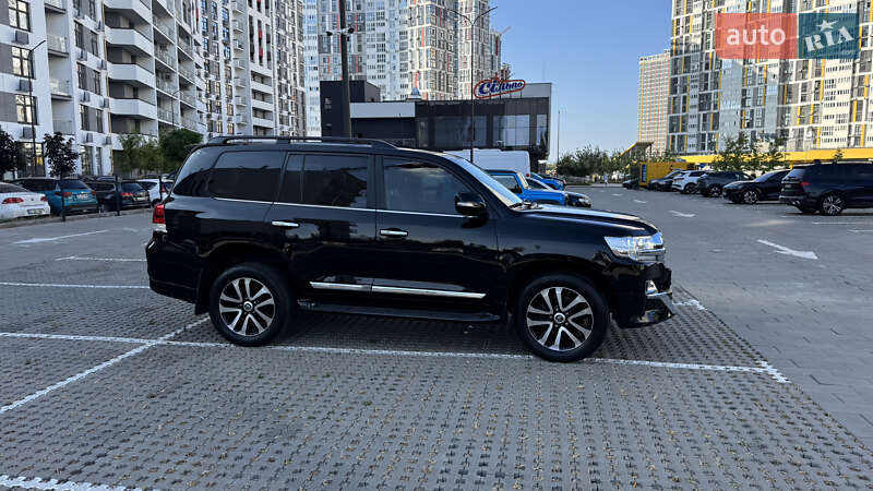 Позашляховик / Кросовер Toyota Land Cruiser 2019 в Києві