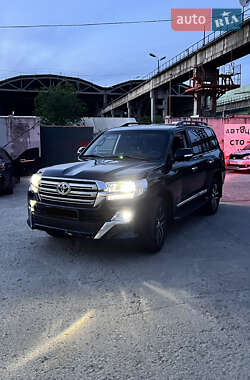 Внедорожник / Кроссовер Toyota Land Cruiser 2019 в Киеве