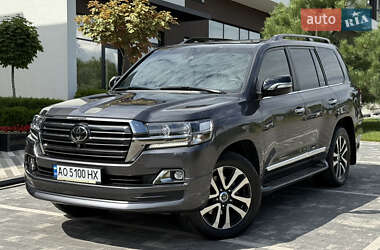 Внедорожник / Кроссовер Toyota Land Cruiser 2018 в Ужгороде
