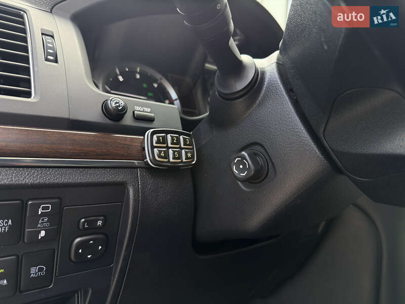 Позашляховик / Кросовер Toyota Land Cruiser 2018 в Ужгороді фото 31 Позашляховик / Кросовер Toyota Land Cruiser 2018 в Ужгороді