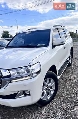 Внедорожник / Кроссовер Toyota Land Cruiser 2021 в Киеве