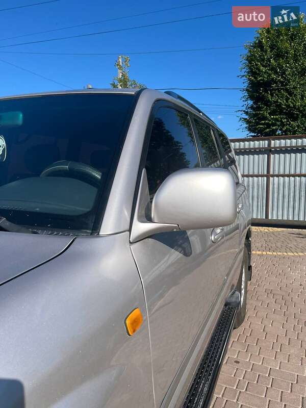 Внедорожник / Кроссовер Toyota Land Cruiser 2001 в Балаклее