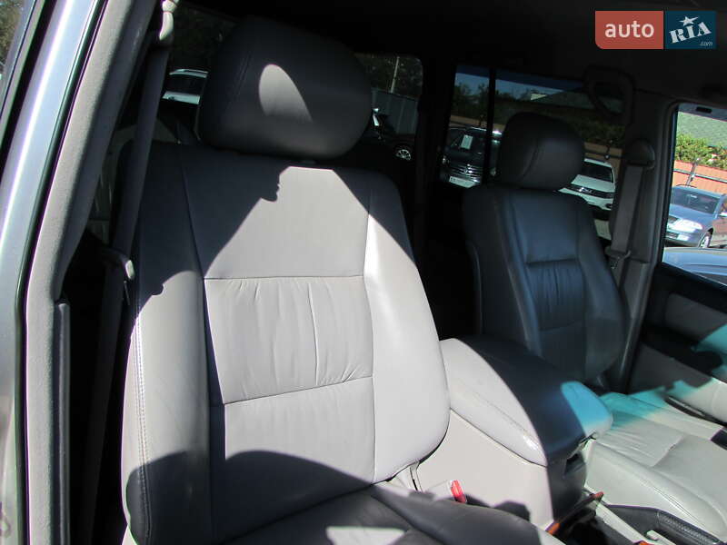 Внедорожник / Кроссовер Toyota Land Cruiser 2004 в Кропивницком