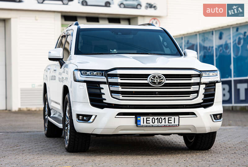 Позашляховик / Кросовер Toyota Land Cruiser 2023 в Чернівцях фото 7 Позашляховик / Кросовер Toyota Land Cruiser 2023 в Чернівцях