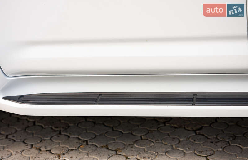 Позашляховик / Кросовер Toyota Land Cruiser 2023 в Чернівцях фото 17 Позашляховик / Кросовер Toyota Land Cruiser 2023 в Чернівцях