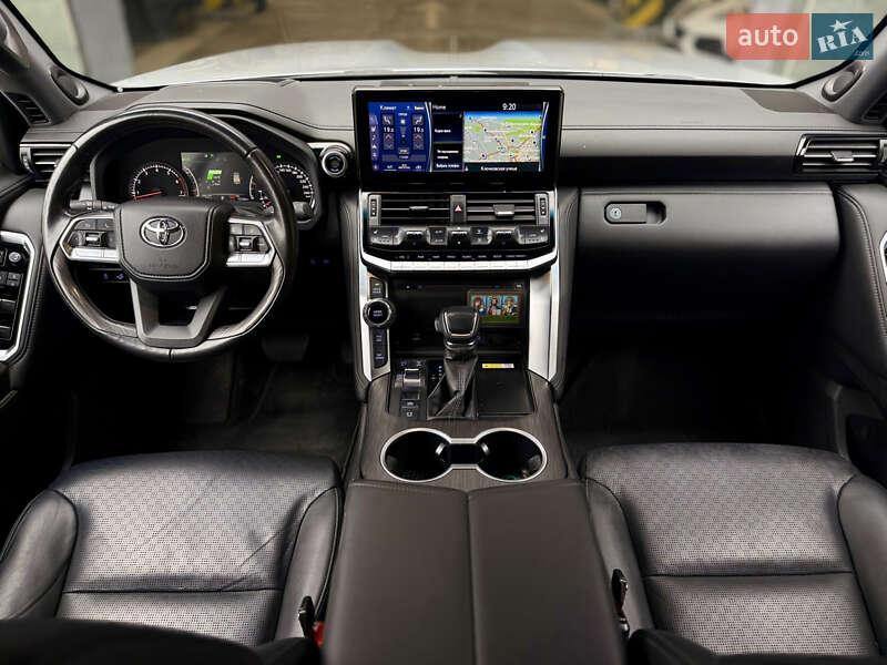 Внедорожник / Кроссовер Toyota Land Cruiser 2021 в Харькове