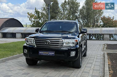 Внедорожник / Кроссовер Toyota Land Cruiser 2014 в 
