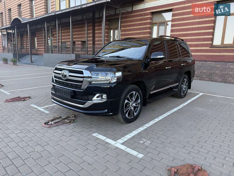Внедорожник / Кроссовер Toyota Land Cruiser 2019 в Киеве