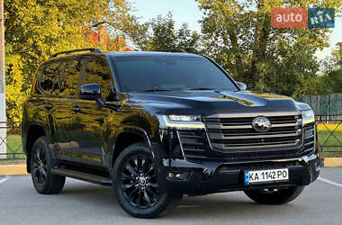 Внедорожник / Кроссовер Toyota Land Cruiser 2023 в Киеве