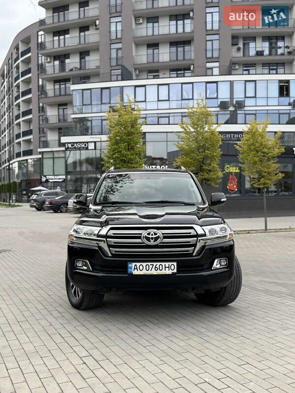 Внедорожник / Кроссовер Toyota Land Cruiser 2019 в Ужгороде
