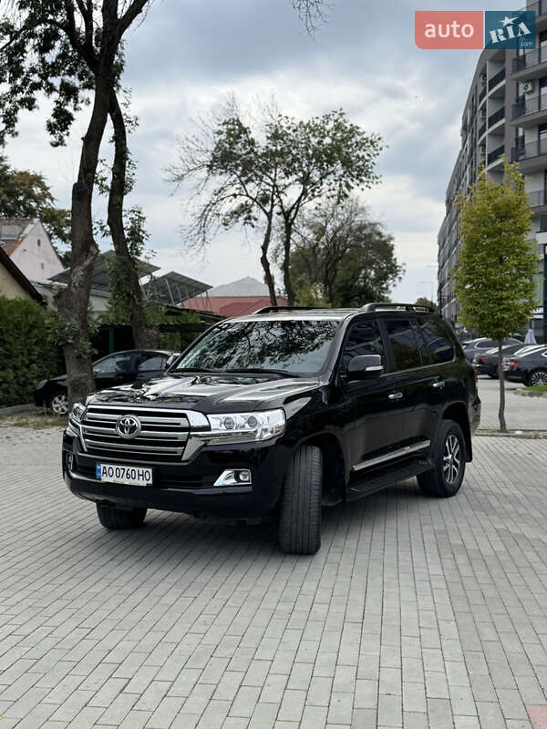 Внедорожник / Кроссовер Toyota Land Cruiser 2019 в Ужгороде