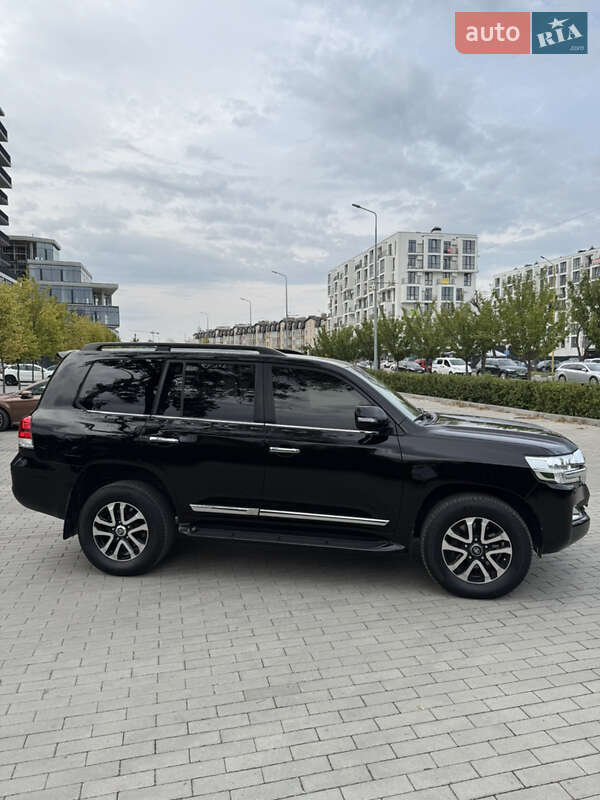 Внедорожник / Кроссовер Toyota Land Cruiser 2019 в Ужгороде