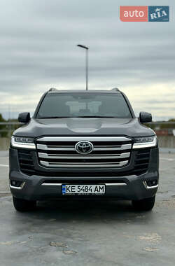 Внедорожник / Кроссовер Toyota Land Cruiser 2022 в Киеве