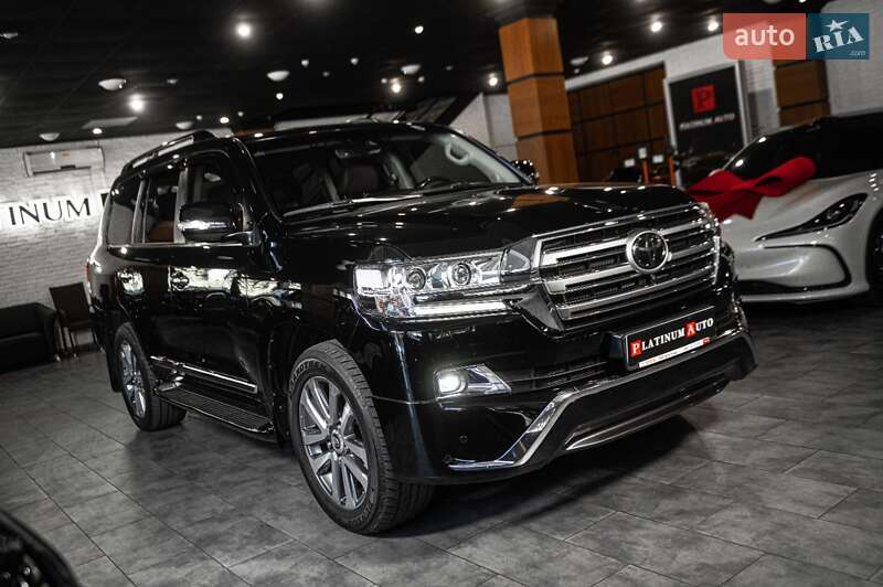 Внедорожник / Кроссовер Toyota Land Cruiser 2018 в Одессе фото 24 Внедорожник / Кроссовер Toyota Land Cruiser 2018 в Одессе