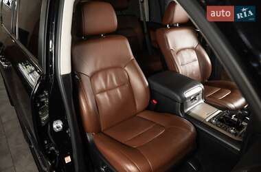 Позашляховик / Кросовер Toyota Land Cruiser 2018 в 
