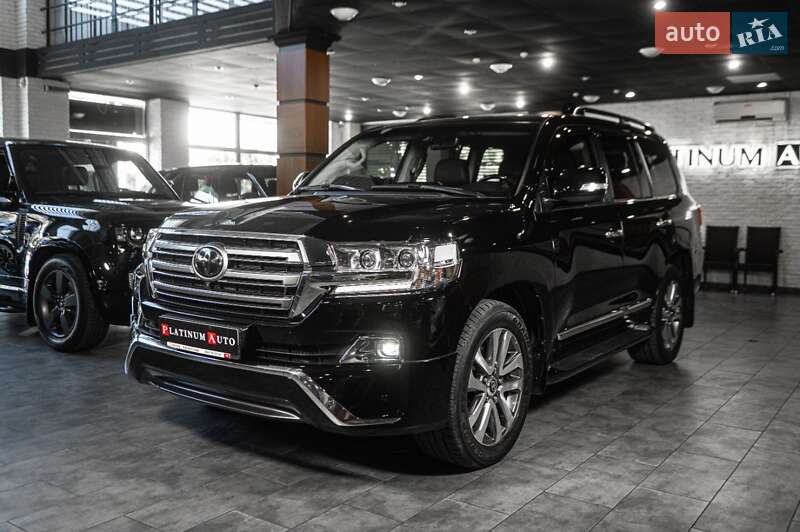 Внедорожник / Кроссовер Toyota Land Cruiser 2018 в Одессе фото 45 Внедорожник / Кроссовер Toyota Land Cruiser 2018 в Одессе
