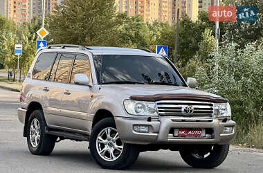 Внедорожник / Кроссовер Toyota Land Cruiser 2003 в 