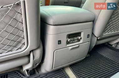 Внедорожник / Кроссовер Toyota Land Cruiser 2003 в 